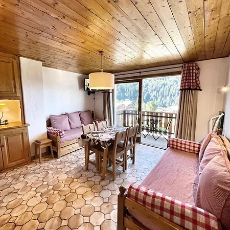 Croix Viallet, Chez Francine *